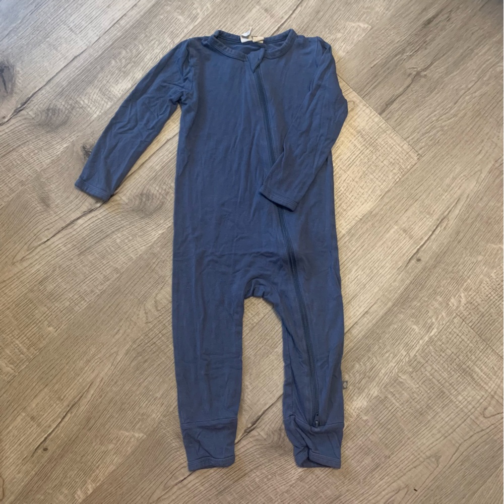 Kyte BABY • Zippered Romper in Steel